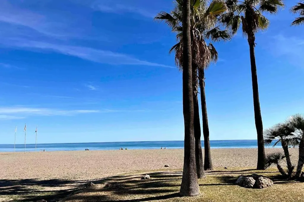 Daire Apartamento Equipado Bajondillo Playa-Piscina 2Hab Torremolinos