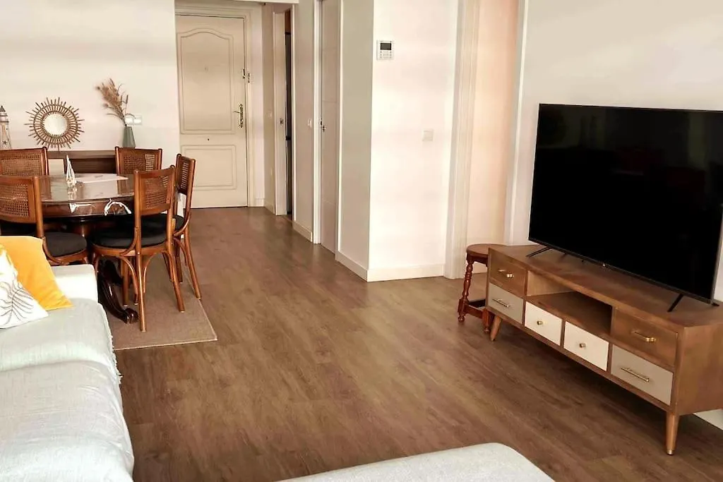 Daire Apartamento Equipado Bajondillo Playa-Piscina 2Hab Torremolinos