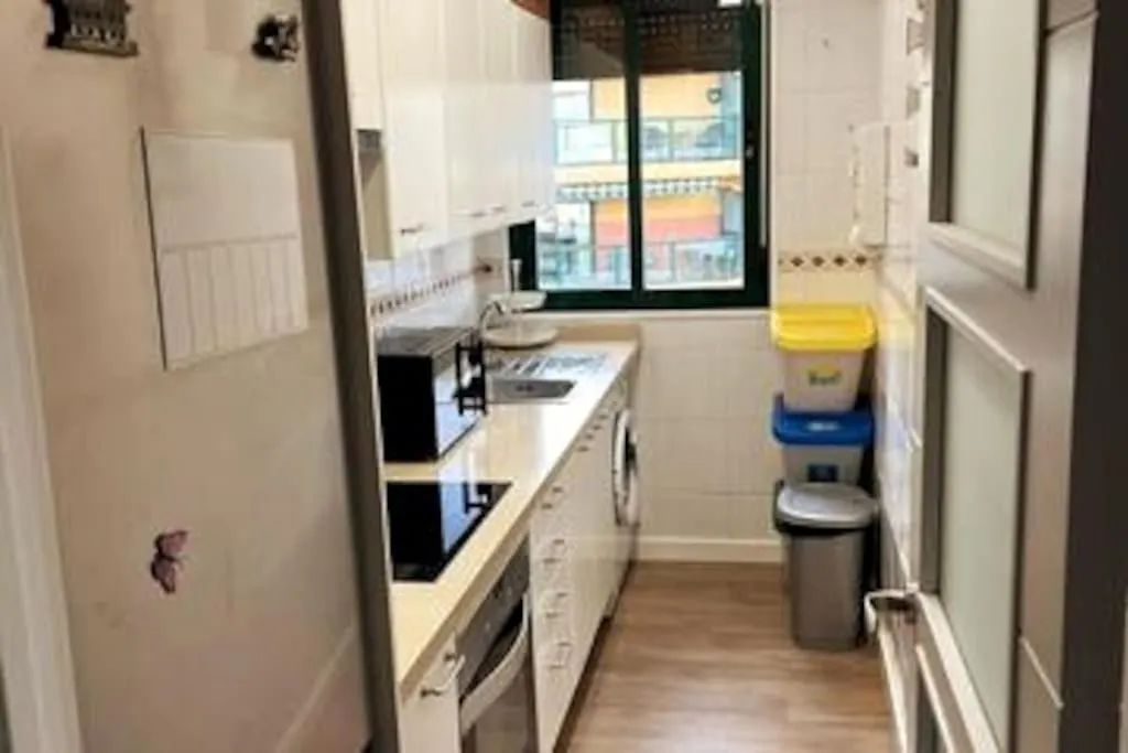 Apartamento Equipado Bajondillo Playa-Piscina 2Hab Torremolinos
